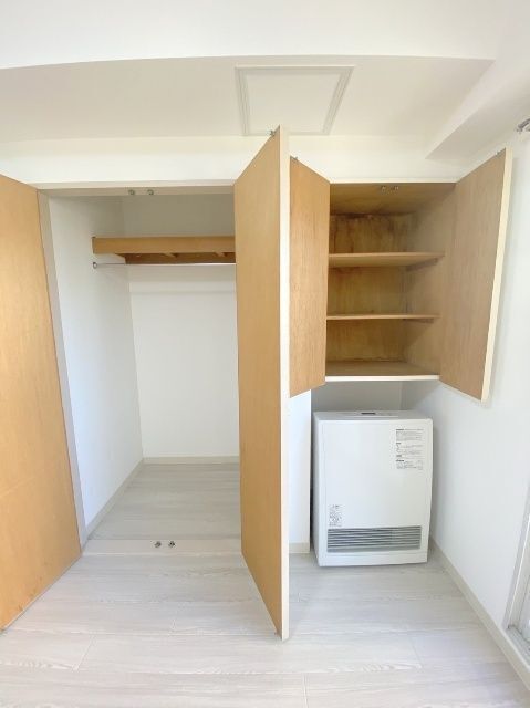 収納　※写真は別号室です。