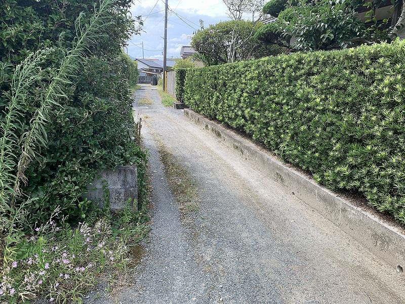 駐車場　狭いため、現地確認をお勧めします。