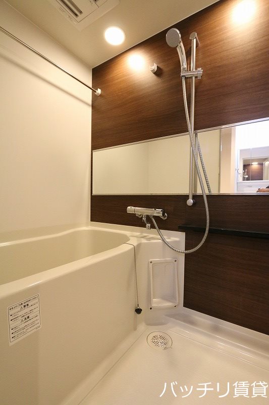 バス・シャワールーム　同シリーズ写真の為、現状優先。