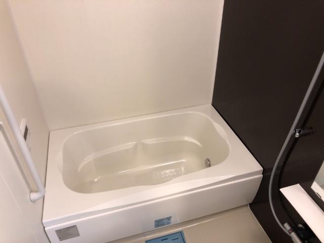 バス・シャワールーム　風呂