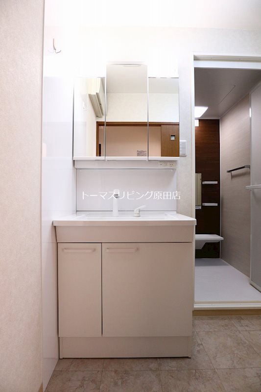 洗面設備　502号室写真