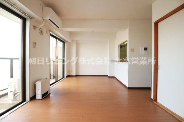 居室・リビング　同タイプ別室