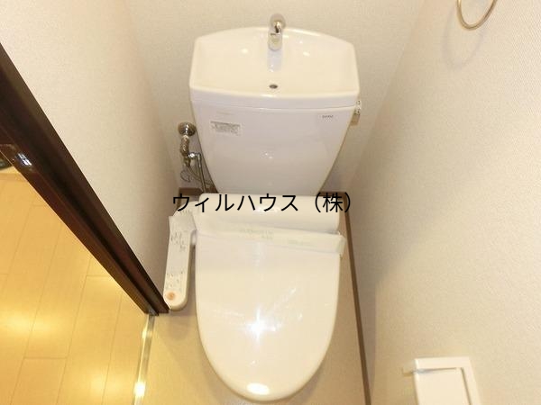 トイレ　ウォシュレット！