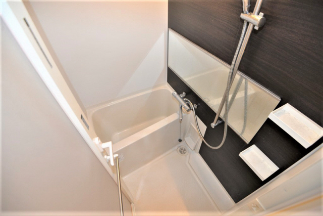 バス・シャワールーム　きれいなお風呂です