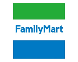 コンビニ　ファミリーマート 神宮前三丁目店（コンビニ）まで390m