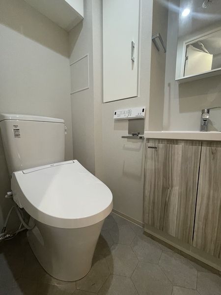 トイレ　バス