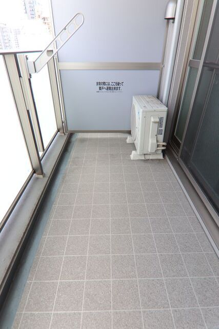 バルコニー　同タイプ別室の参考写真です。※現況優先