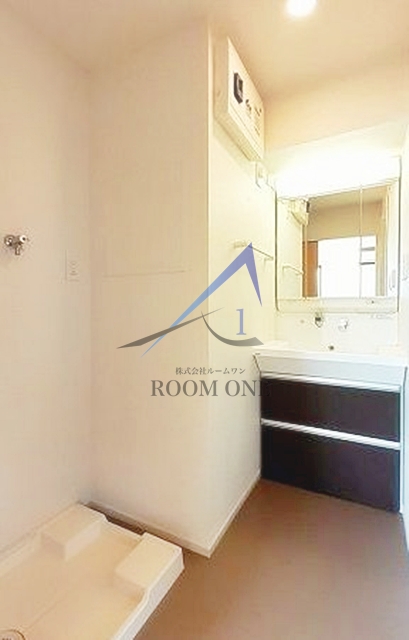 洗面設備　独立洗面台です。