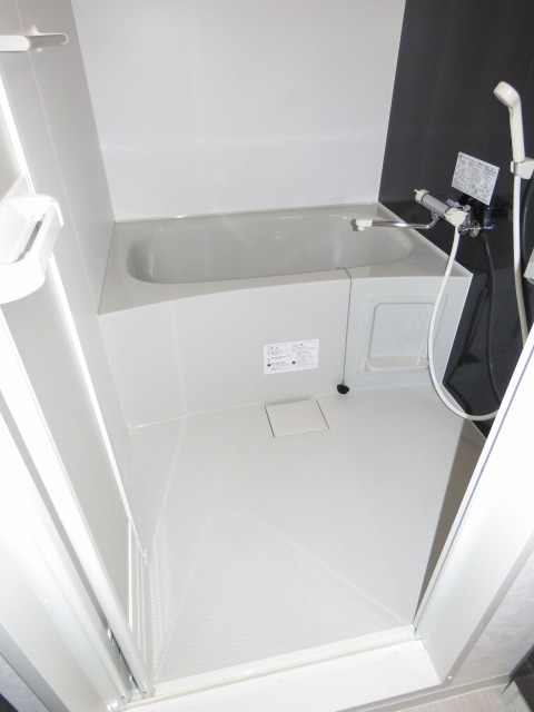 バス・シャワールーム　清潔感のあるバスルーム☆