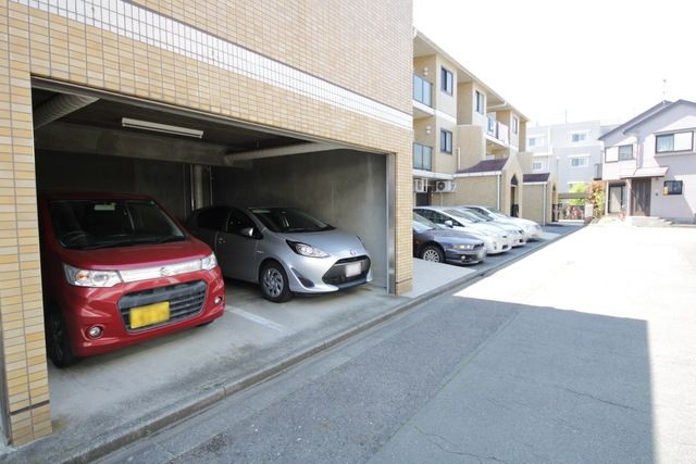 駐車場　★見学希望等はタウンハウジング中央林間店までお気軽に♪★