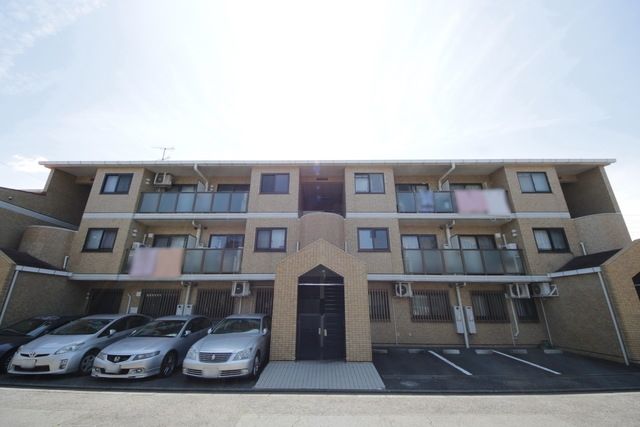 建物外観　★見学希望等はタウンハウジング中央林間店までお気軽に♪★