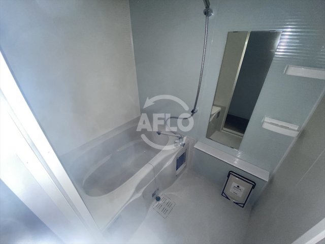 バス・シャワールーム　LaDouceur谷町　浴室