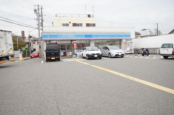 コンビニ　ローソン尼崎東難波町四丁目店（コンビニ）まで224m