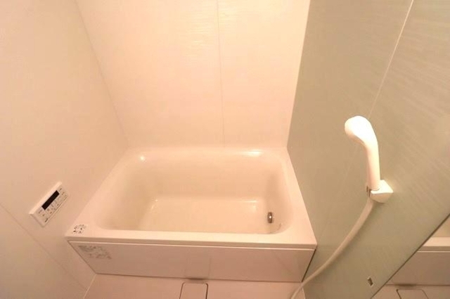 バス・シャワールーム　浴室