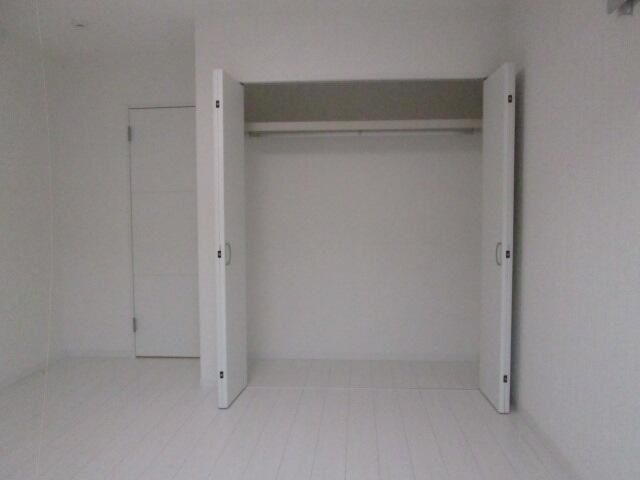 収納　※写真は別号室の参考写真となります。