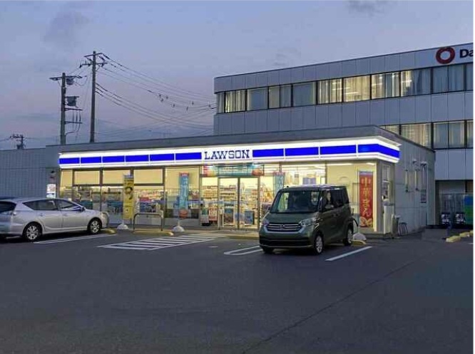 コンビニ　ローソン相模原裁判所前店（コンビニ）まで685m