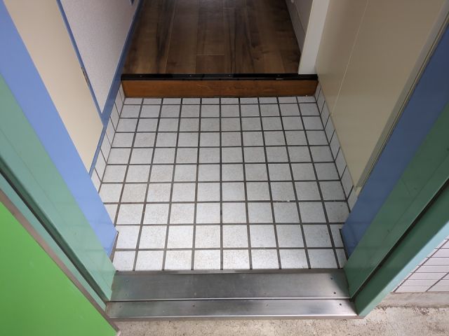 玄関