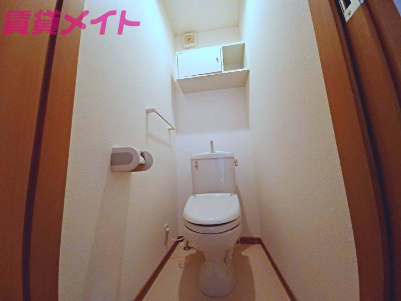 トイレ　反転タイプ参考写真