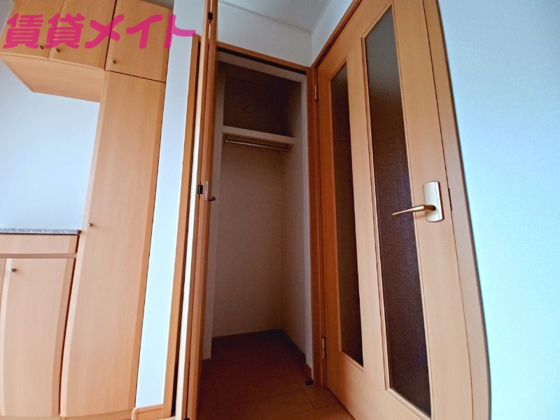 収納　反転タイプ参考写真