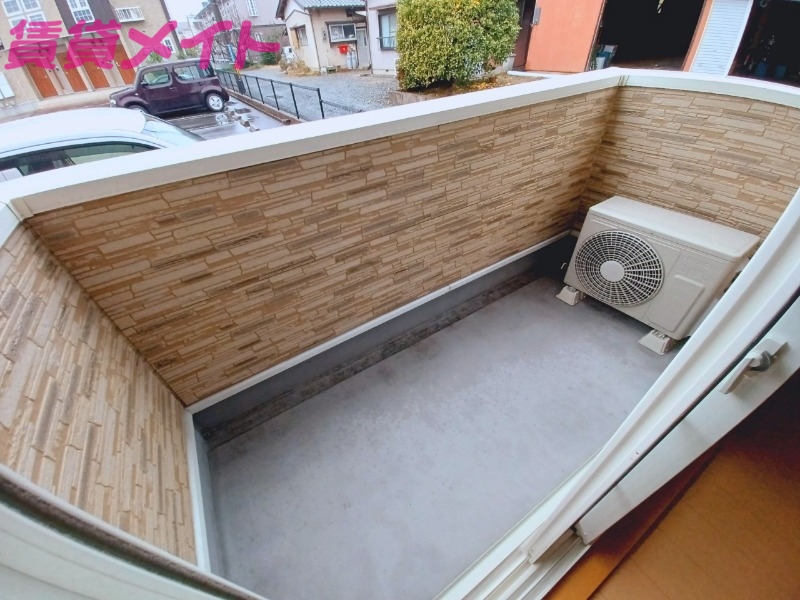 バルコニー　反転タイプ参考写真