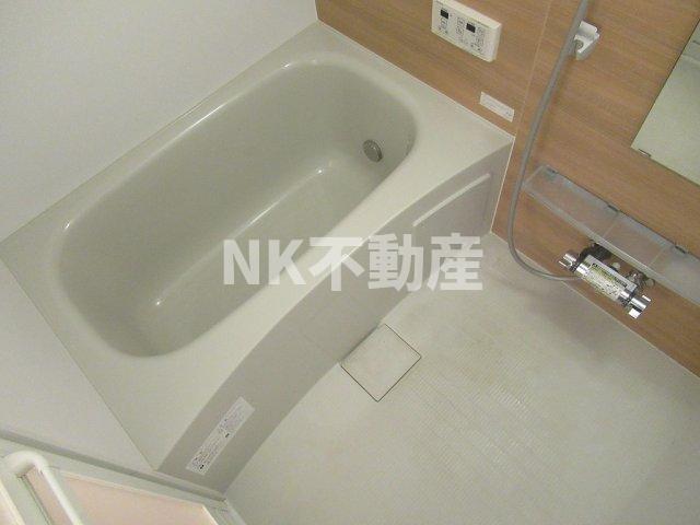 バス・シャワールーム　お風呂で日々の疲れを落としましょう