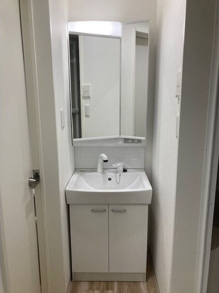 洗面設備　同コンセプトの別物件になります