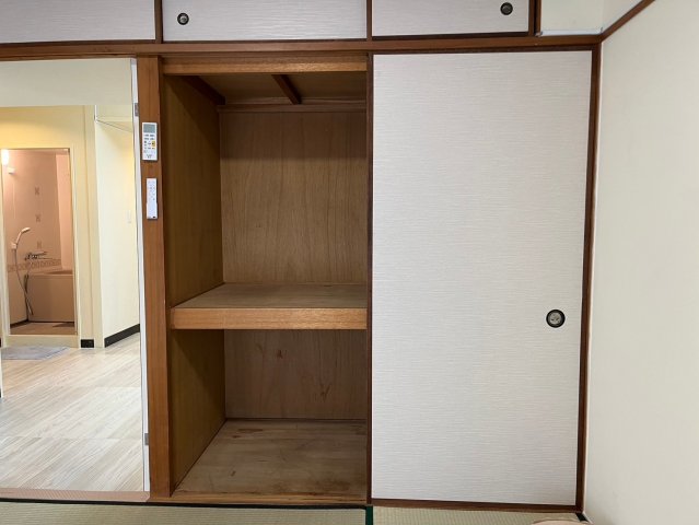 収納　メゾン御園