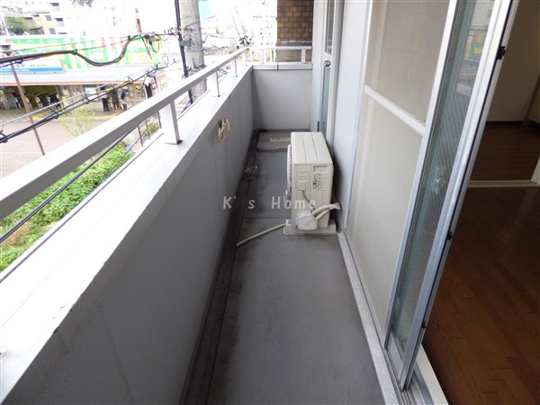 バルコニー　南向きバルコニー・陽当たり良好！