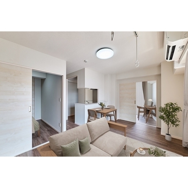 居室・リビング　家具・調度品等はＣＧ加工です。実際の賃貸住居には含まれません