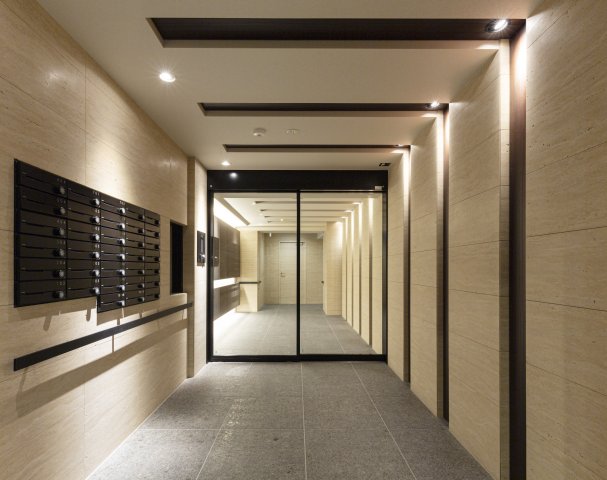 エントランス　毎日通るエントランスはこのようになっています