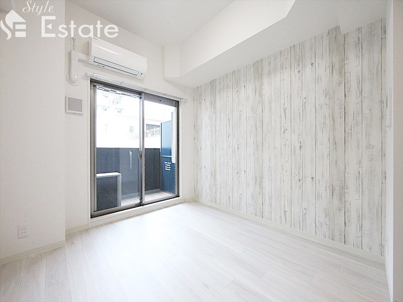 居室・リビング　内装