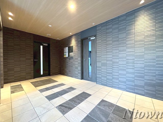 ロビー　落ち着いたロビーです