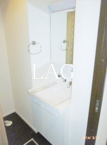 洗面設備　洗面台です。