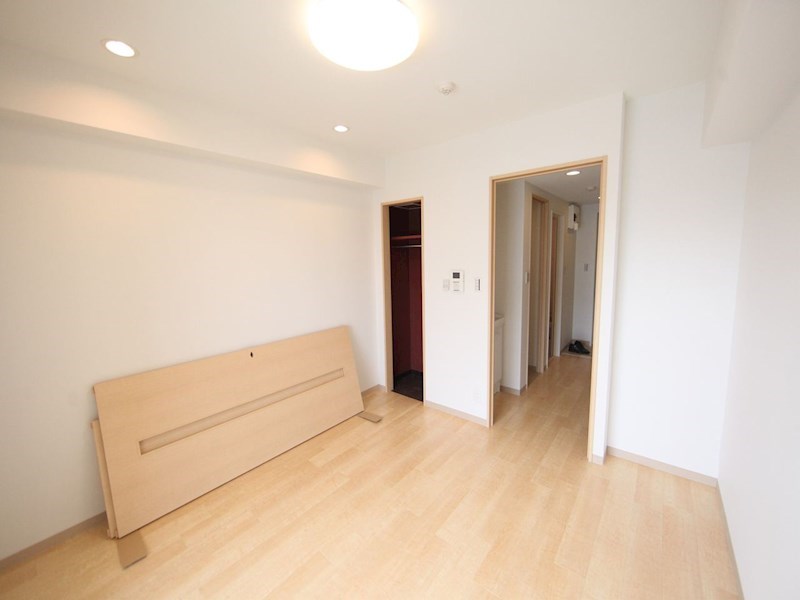 その他部屋・スペース　洋室6.9帖　クローゼット付（収納充実してます）