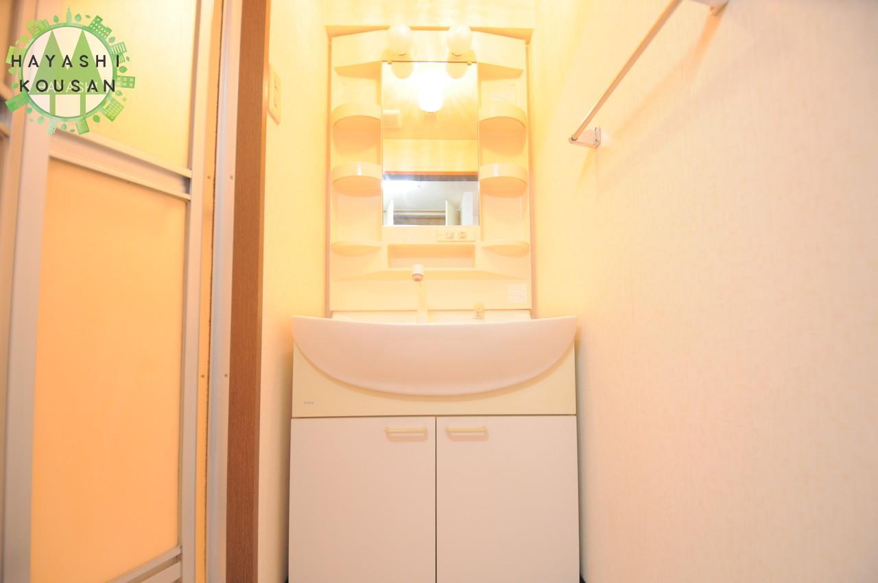 洗面設備　シャンプードレッサー