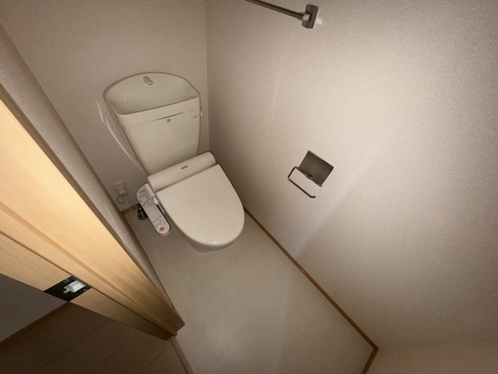 トイレ　※別部屋の写真です