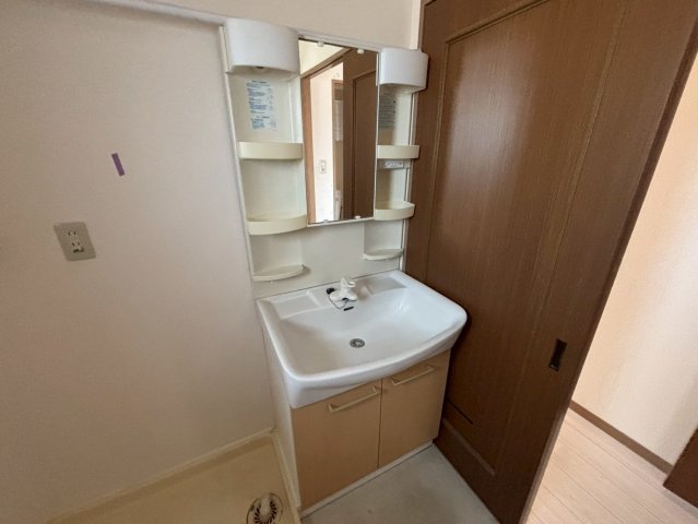 洗面設備　メゾン丸山