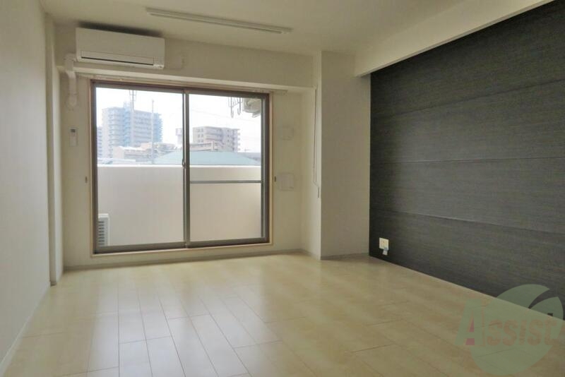 居室・リビング　贅沢な一人暮らしを満喫できる私おススメの築浅物件のご紹介です