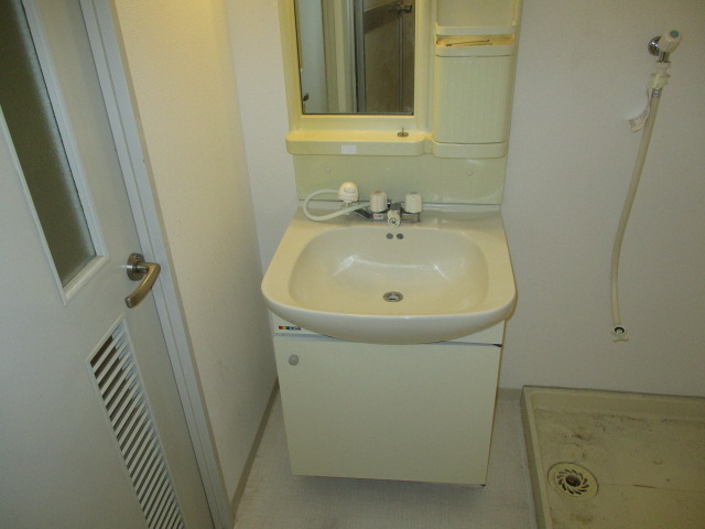 洗面設備　洗面台です。