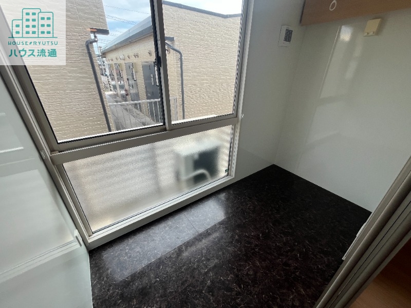 バルコニー　※別号室の写真です