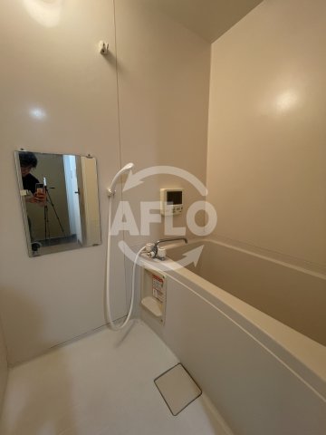 バス・シャワールーム　エスリード福島駅前　浴室