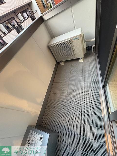 バルコニー　バルコニー