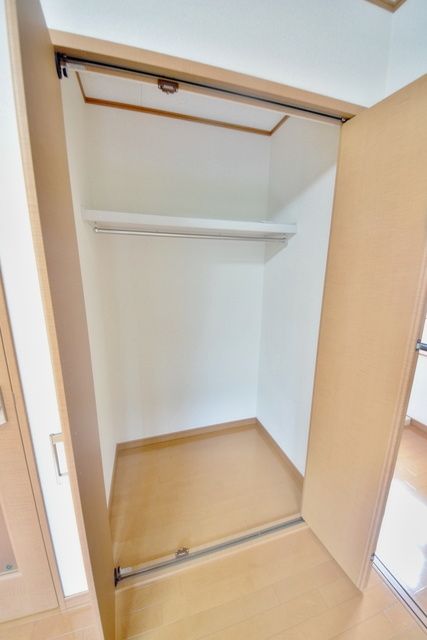 収納　お問い合わせはタウンハウジングまで