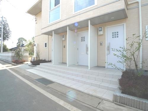 エントランス　玄関前もおしゃれー！