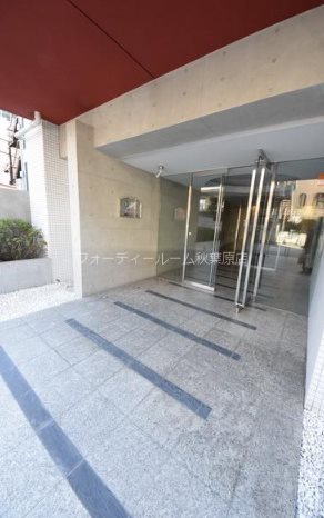 エントランス　《見学予約受付中》上野駅徒歩圏内で利便性良好★