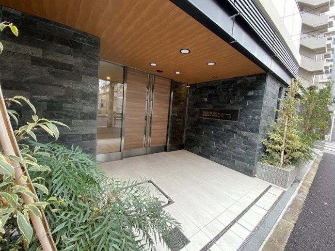 エントランス　☆共用部分☆