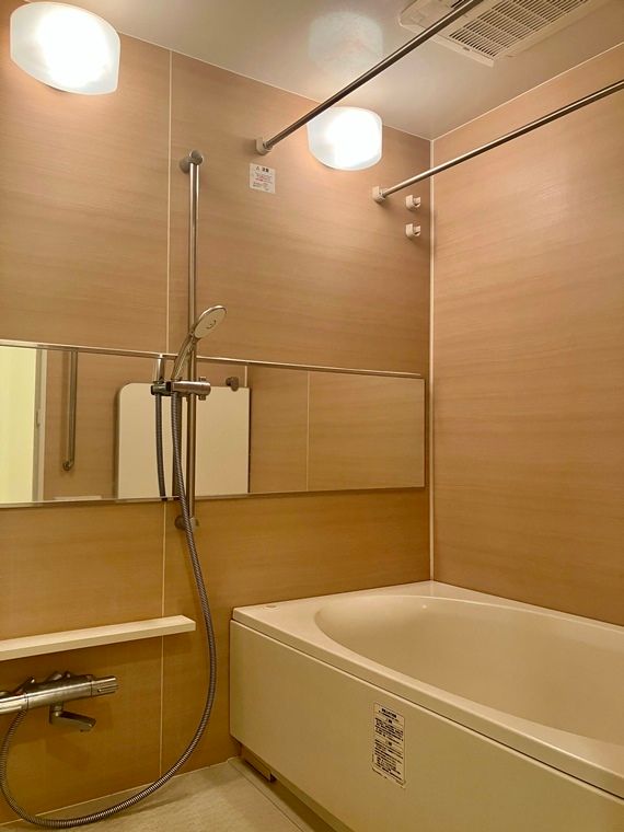 バス・シャワールーム