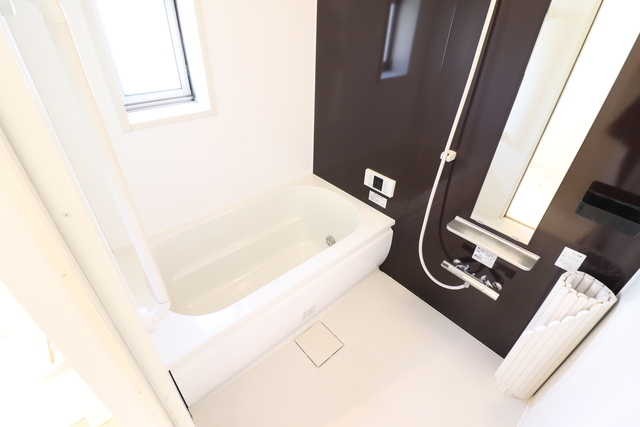 バス・シャワールーム　追い炊き機能付