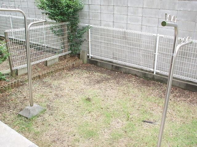 眺望　１階は広々専用庭付きです。