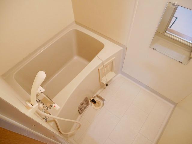 バス・シャワールーム　浴室